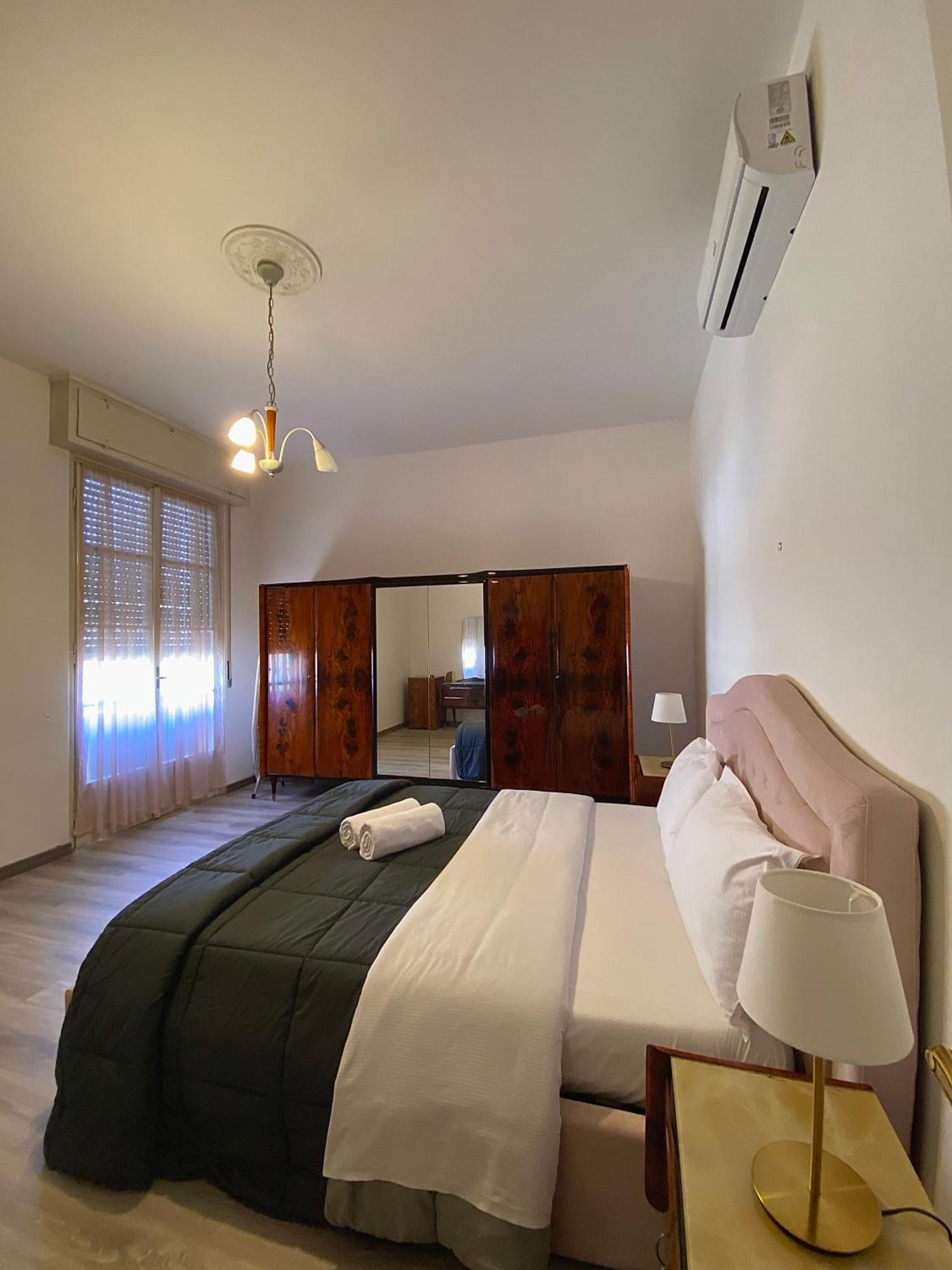 צ'רנוביו Casa Sara Como Lake Parcheggio Interno Privato מראה חיצוני תמונה