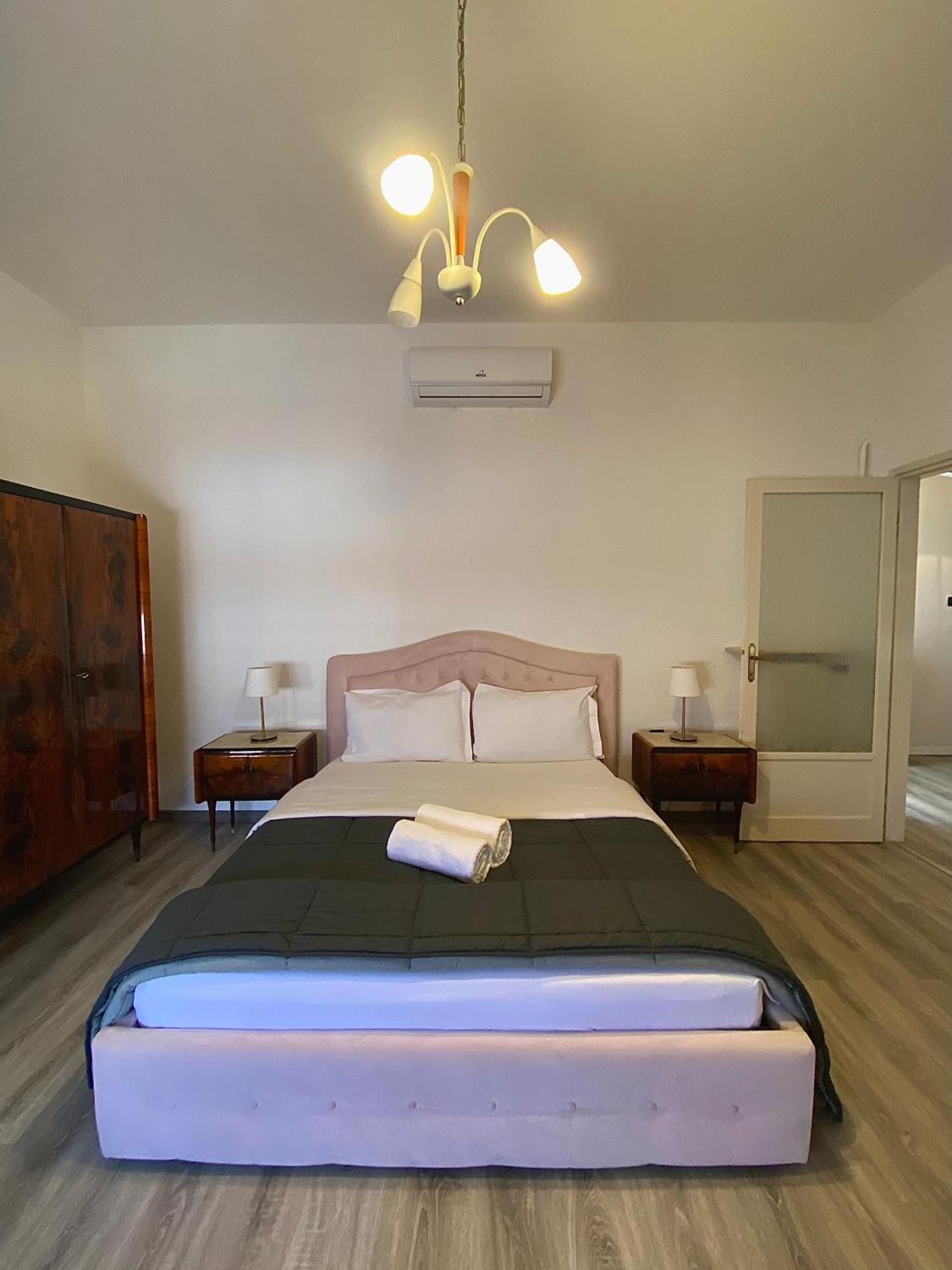 צ'רנוביו Casa Sara Como Lake Parcheggio Interno Privato מראה חיצוני תמונה
